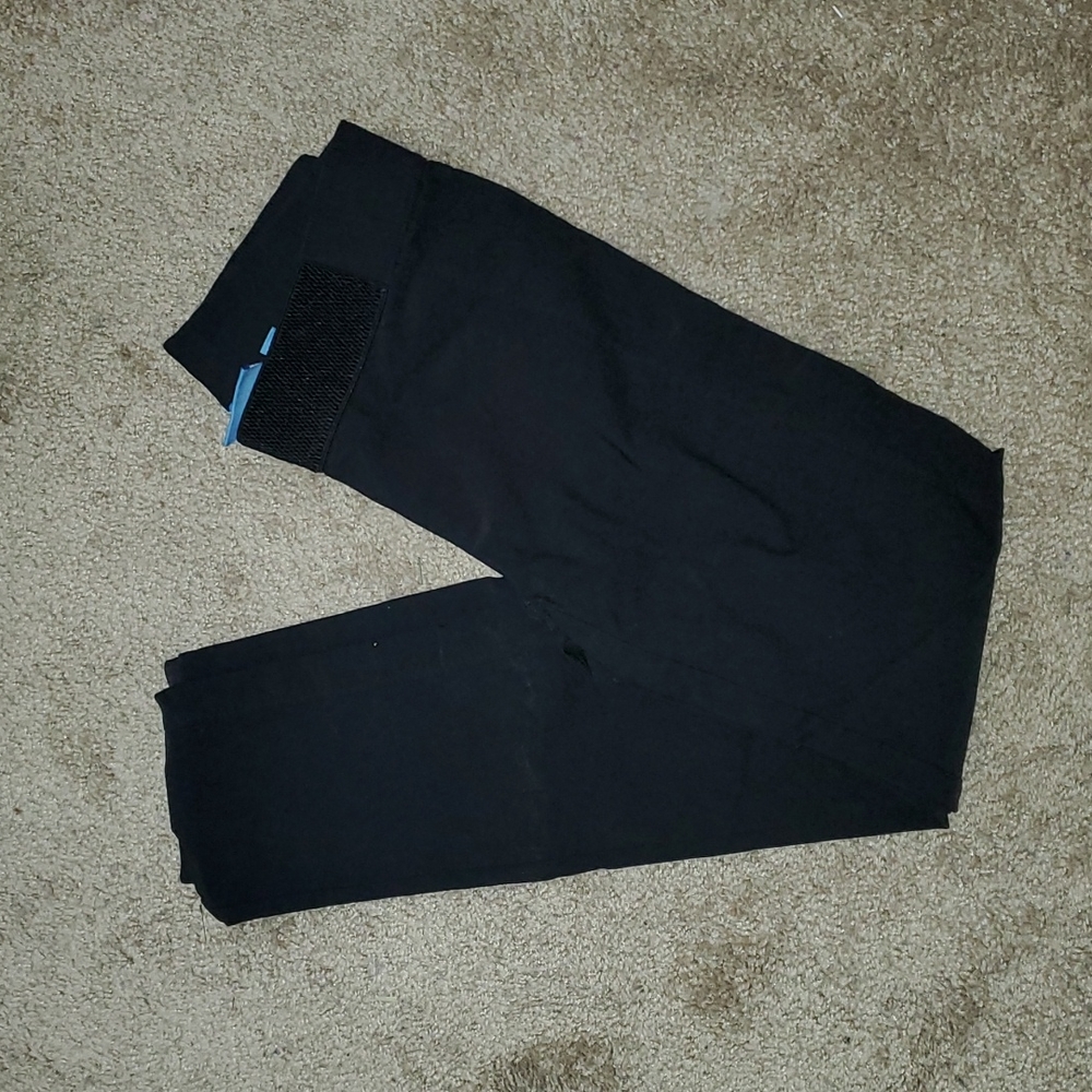 CLEARANCE SALE! Simply Vera Wang Dress Pants
